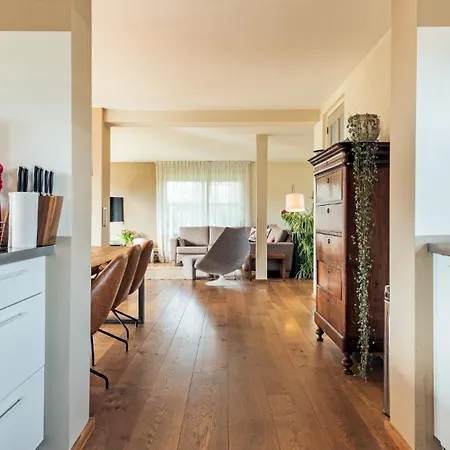 Holiday home Huize Bech *